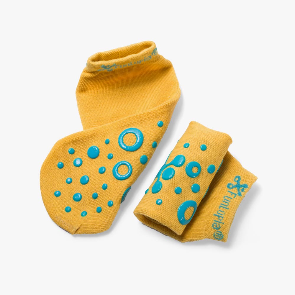 custom-branded-grip-socks